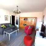 RAVEL - Spacieux logement en duplex, proche centre