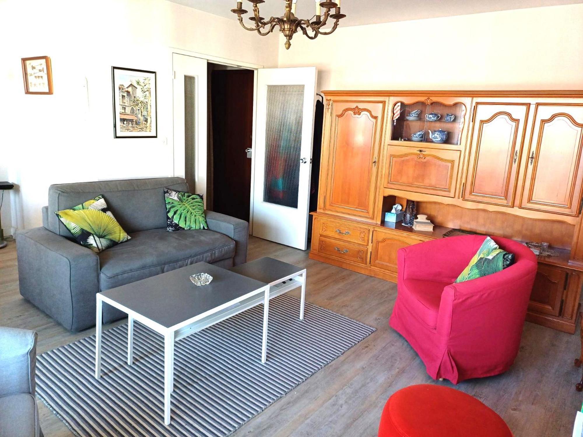 Ravel - Spacieux En Duplex, Proche Centre Appartement